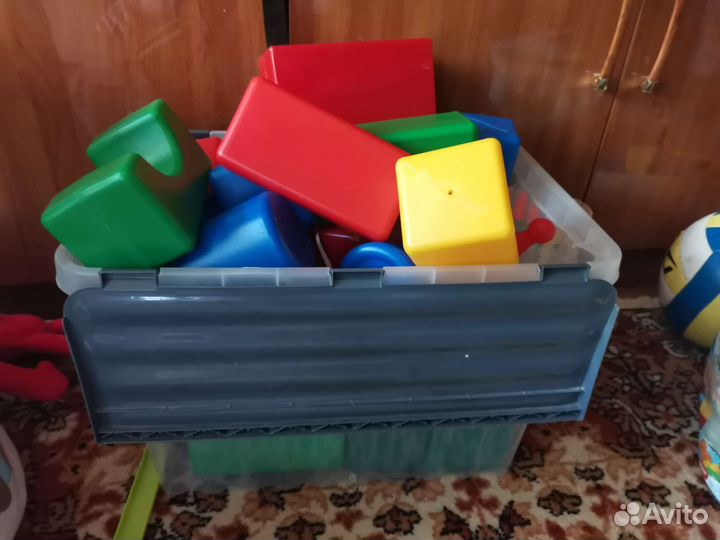 Развивающие игрушки для детей пакетом