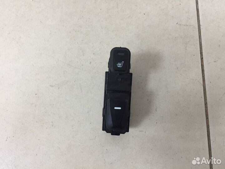 Кнопка стеклоподъемника Hyundai ix35 LM 2010-2015