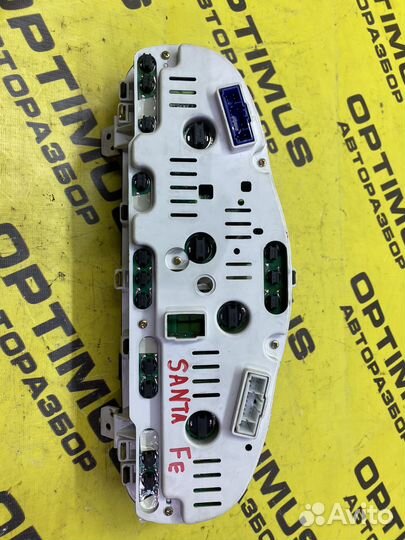 Приборная панель Hyundai Santa Fe 1