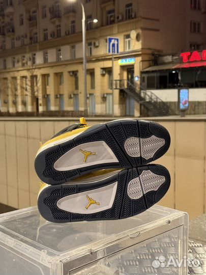 Nike Jordan 4 Retro Lightning(Оригинал Legit)