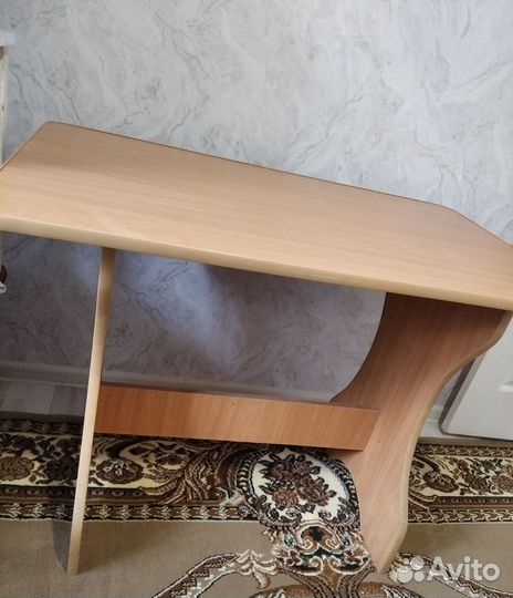 Кухонный уголок со столом бу