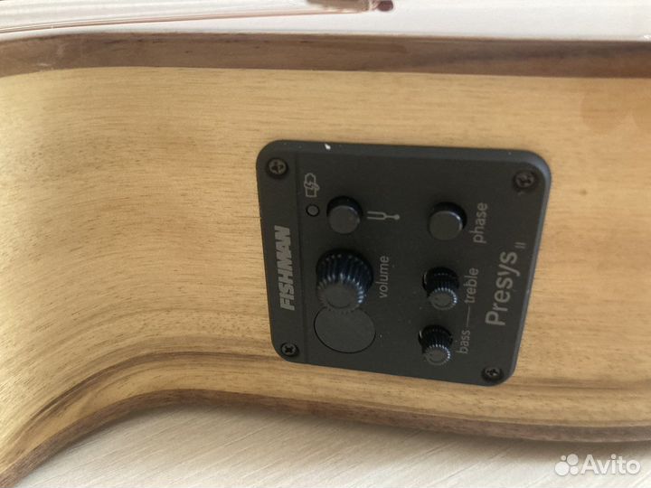 Электроакустическая гитара Cort(массив)