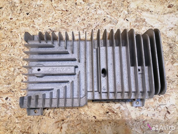 Усилитель звука Nissan Murano Z51