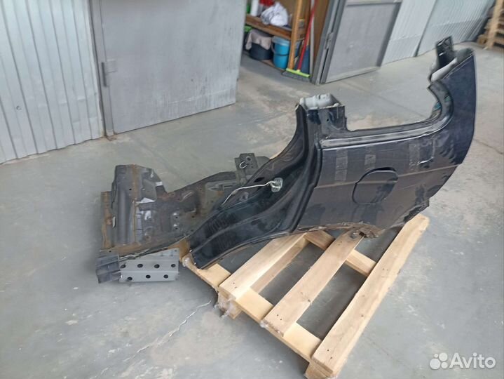 Задняя левая четверть honda CR-V 3