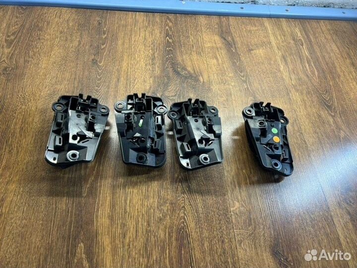 Ручка двери внутренняя Volvo Xc90 внедорожник 2.9