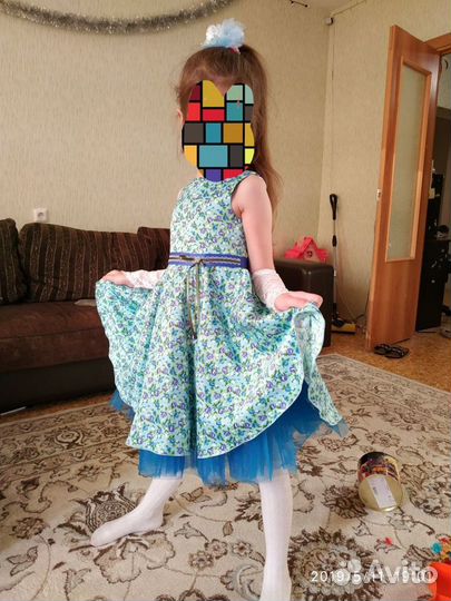 Нарядное платье для девочки 116 р-р