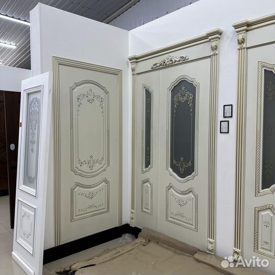 Двери межкомнатные темные b-4499