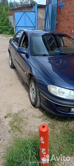 Opel Omega 2.0 МТ, 1998, 275 000 км