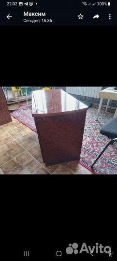 Письменный стол с тумбой