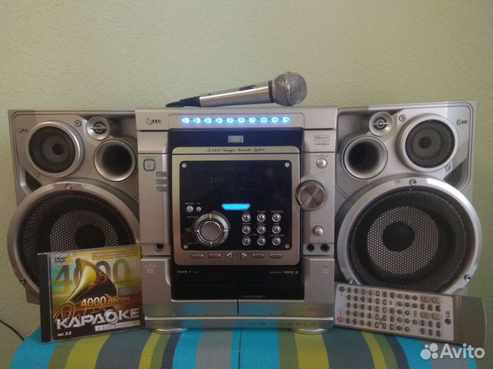 Музыкальный центр LG с караоке