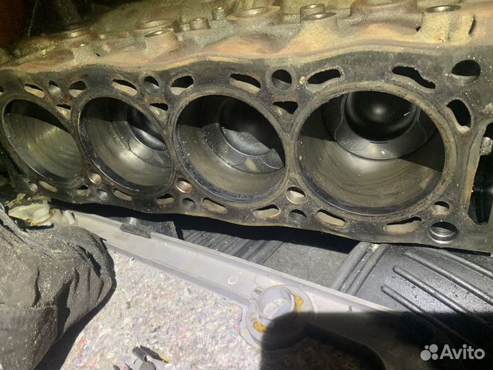 Шорт блок Land Rover Freelander LR022078 224DT