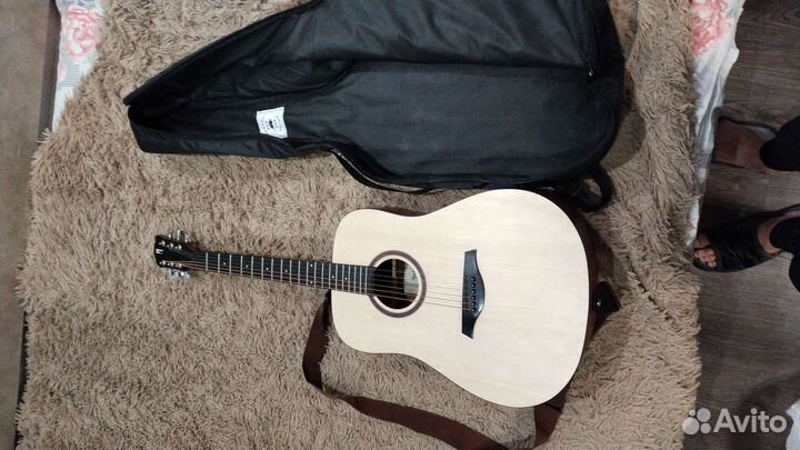 Чехол для акустической гитары новый