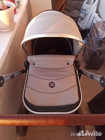 Коляска-трансформер 2 в 1