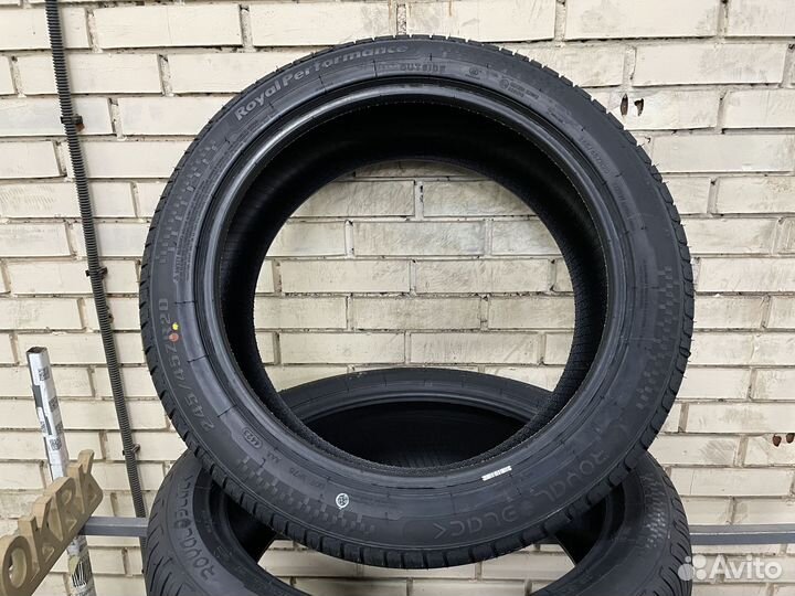 Royal Black Royal Performance 245/45 R20 103W