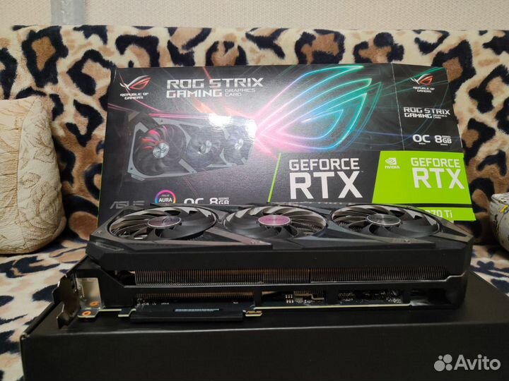 Asus rog strix geforce rtx3070Ti 8GB