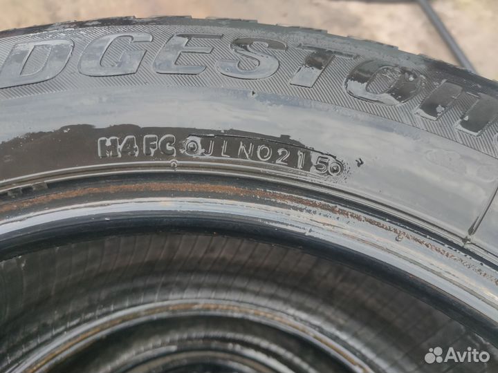 Bridgestone Blizzak Spike-01 225/60 R17 103T