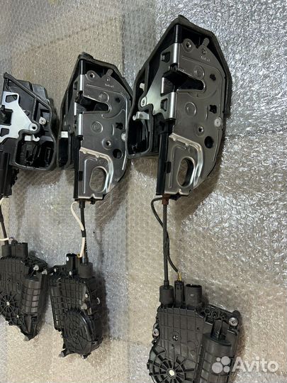 Замок двери с доводчиком BMW 7 F01