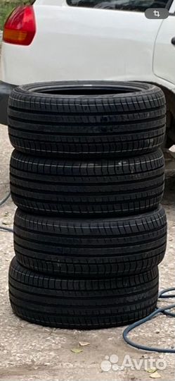 Triangle EffeXSport TH202 235/45 R18