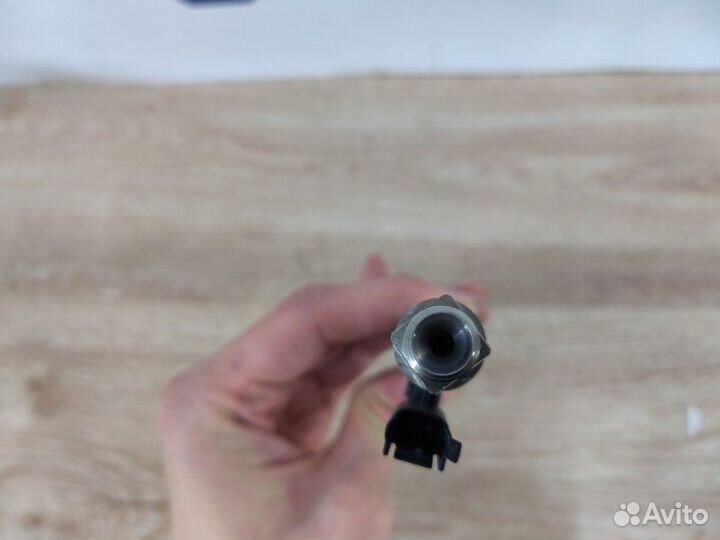 Форсунка топливная Bmw 3 F30 N20B20 2013