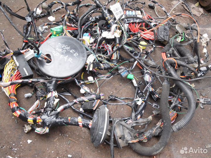 Электропроводка салона Рено Дастер 2 литра МКПП