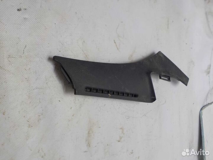 Накладка на торпеду правая Hyundai Trajet