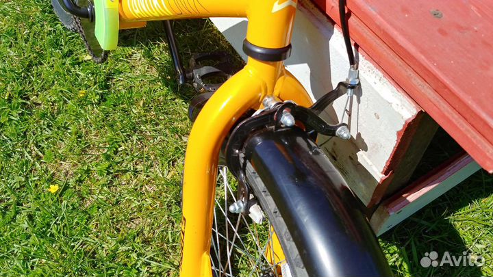 Детский велосипед 16 stark