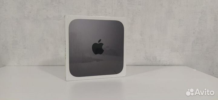 Mac mini 2018 i3 3.6 16 Гб озу SSD 128 на гарантии