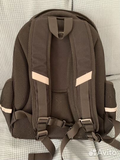 Рюкзак школьный