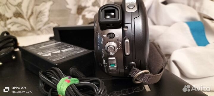 Видеокамера canon