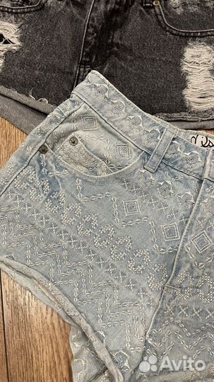 Шорты женские