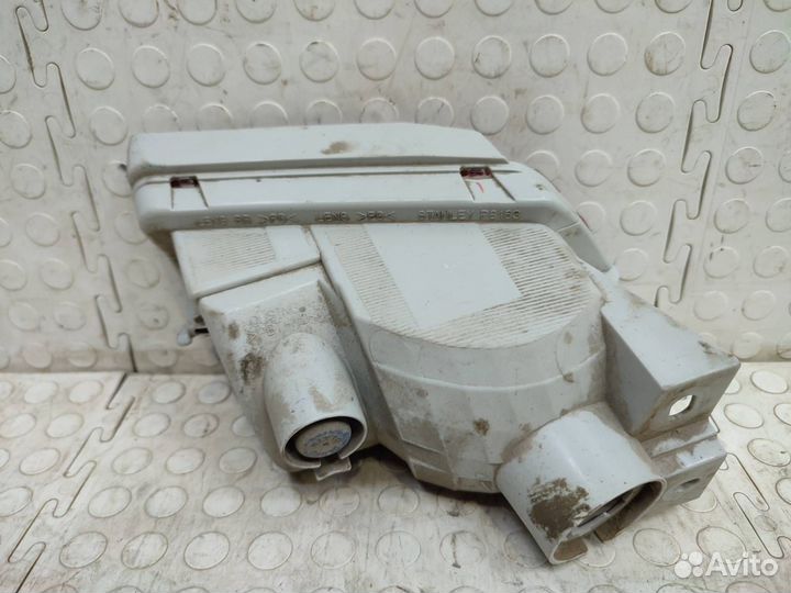 Птф задний левый Toyota Land Cruiser Prado 150