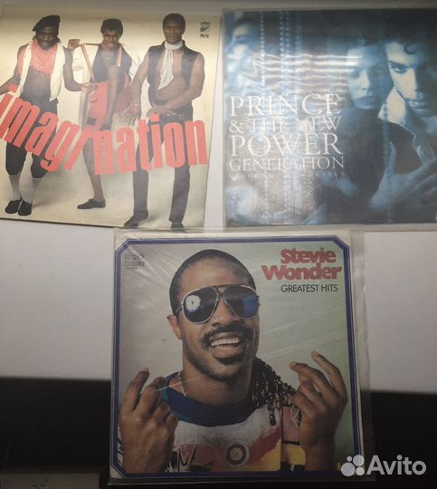 Виниловые пластинки и кассеты фирменные