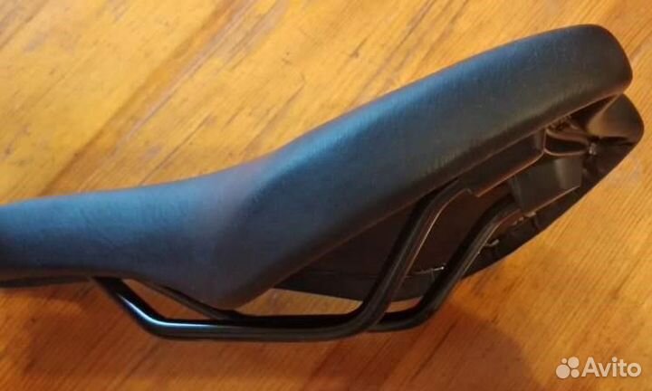 Седло велосипедное + Чехол для седла