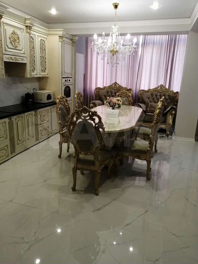 3-к. квартира, 75 м², 1/3 эт.