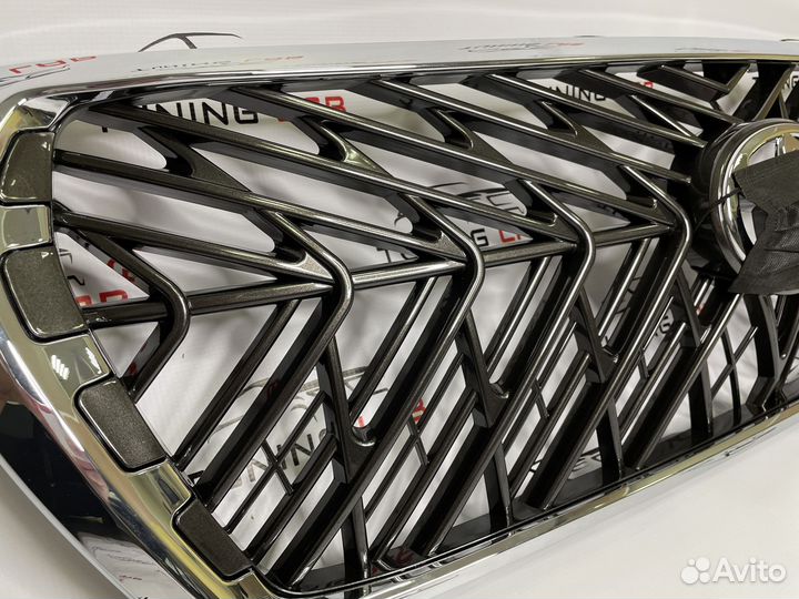 Land Cruiser 200 2008 - 2015 Решетка TRD B6QH1