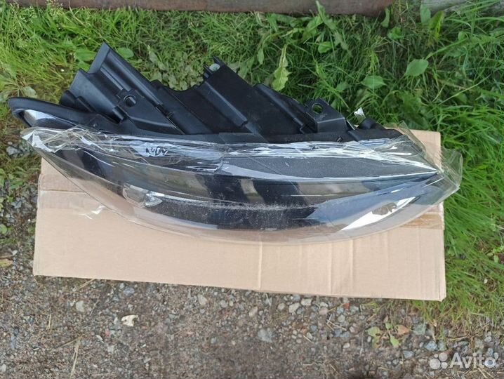 Фара VW polo 10-14 4d