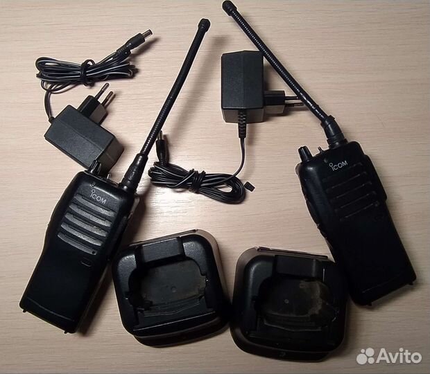 Рация icom