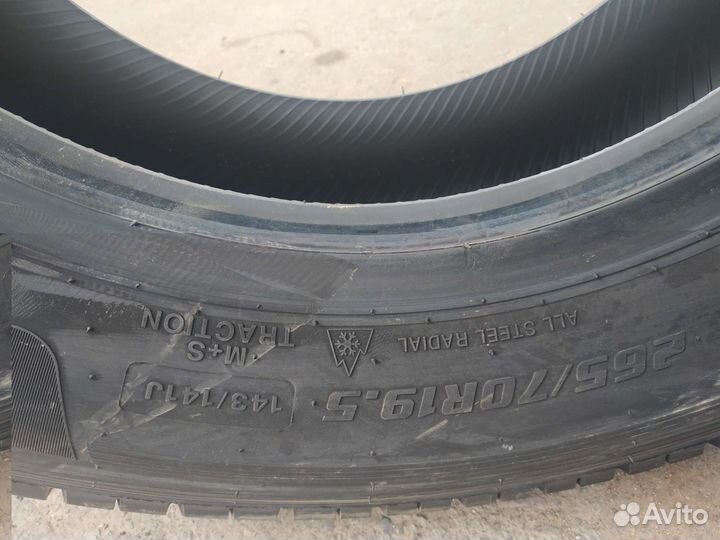 265/70 r19.5