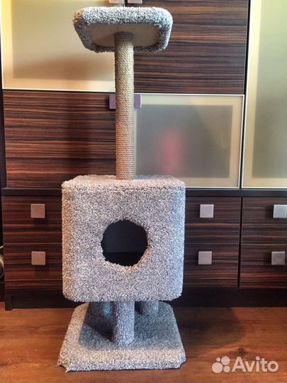 Домики и когтеточки (цены в описание)