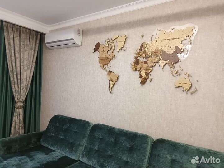 Деревянная карта мира из дерева