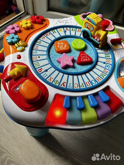 Развивающий столик Baby go игрушка fisher price