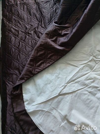 Покрывало togas с синтепоном и подушками