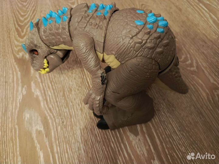 Игрушка индоминус рекс