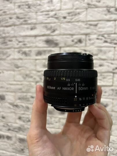 Объектив Nikon 50mm 1.8D