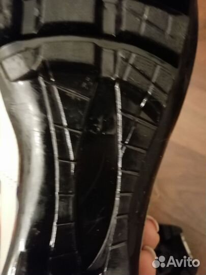 Лыжные ботинки