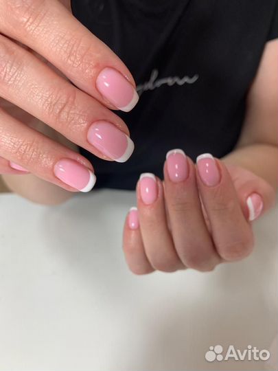 Мастер маникюра и педикюра