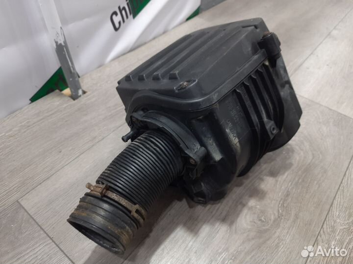 Корпус фильтра для 2.0 BVY Volkswagen Passat B6