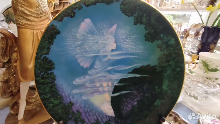 Тарелка Royal Worcester THE pearl fair 21см