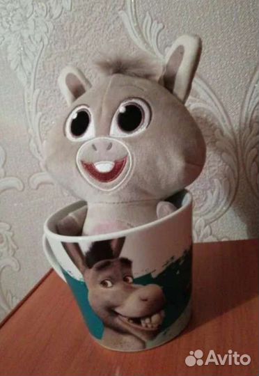 Игрушка в кружке