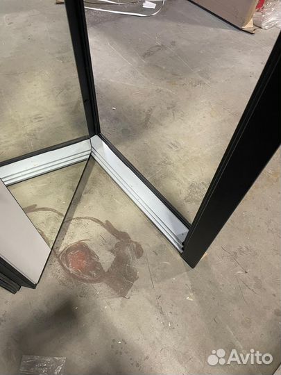 Дверь входная металлическая